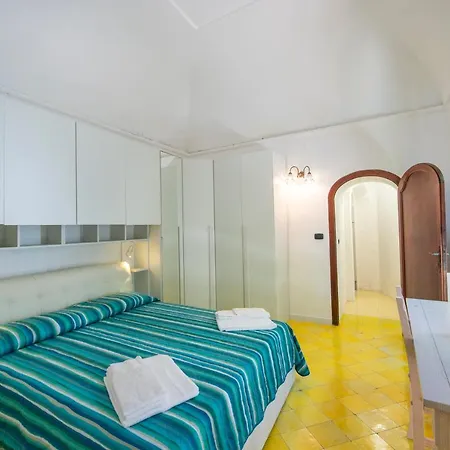 Elio Appartement *