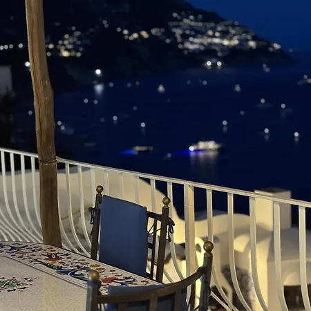 Elio Apartman